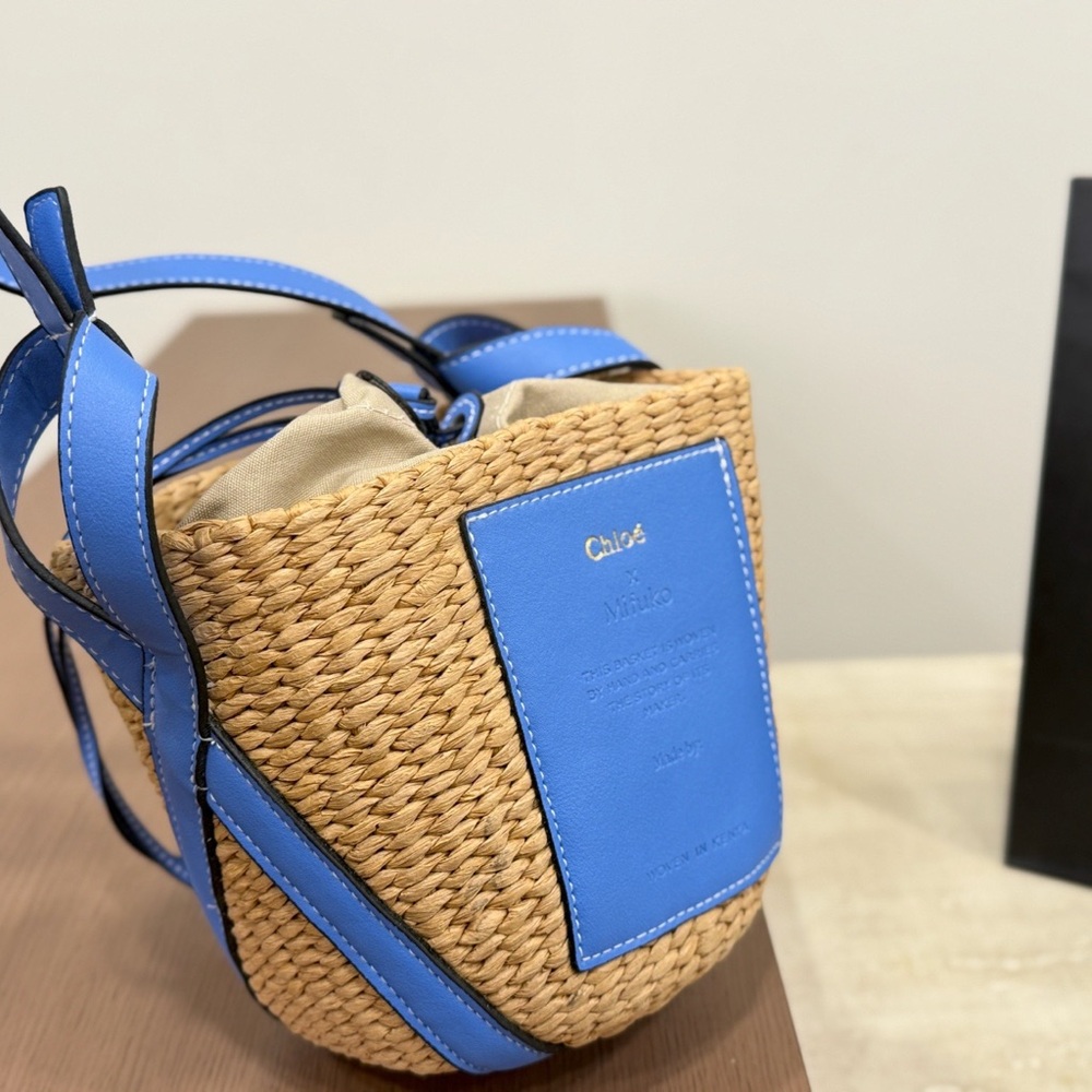 Chloe 14x15cm straw bag